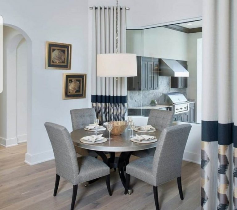 Curtains Capital Curtains